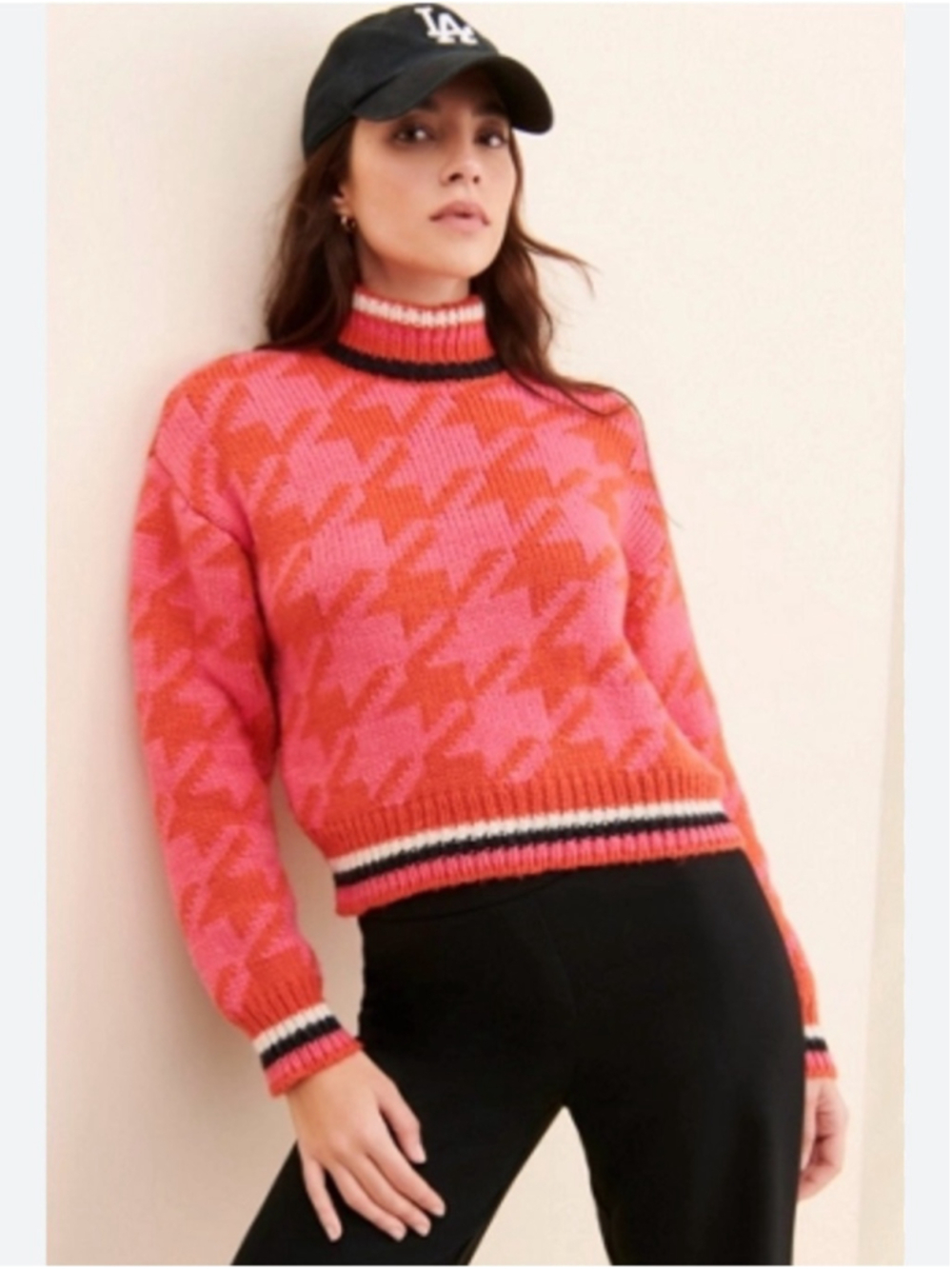Vero Moda Pink and Orange Houndstooth Cowl-Neck Sweater knit